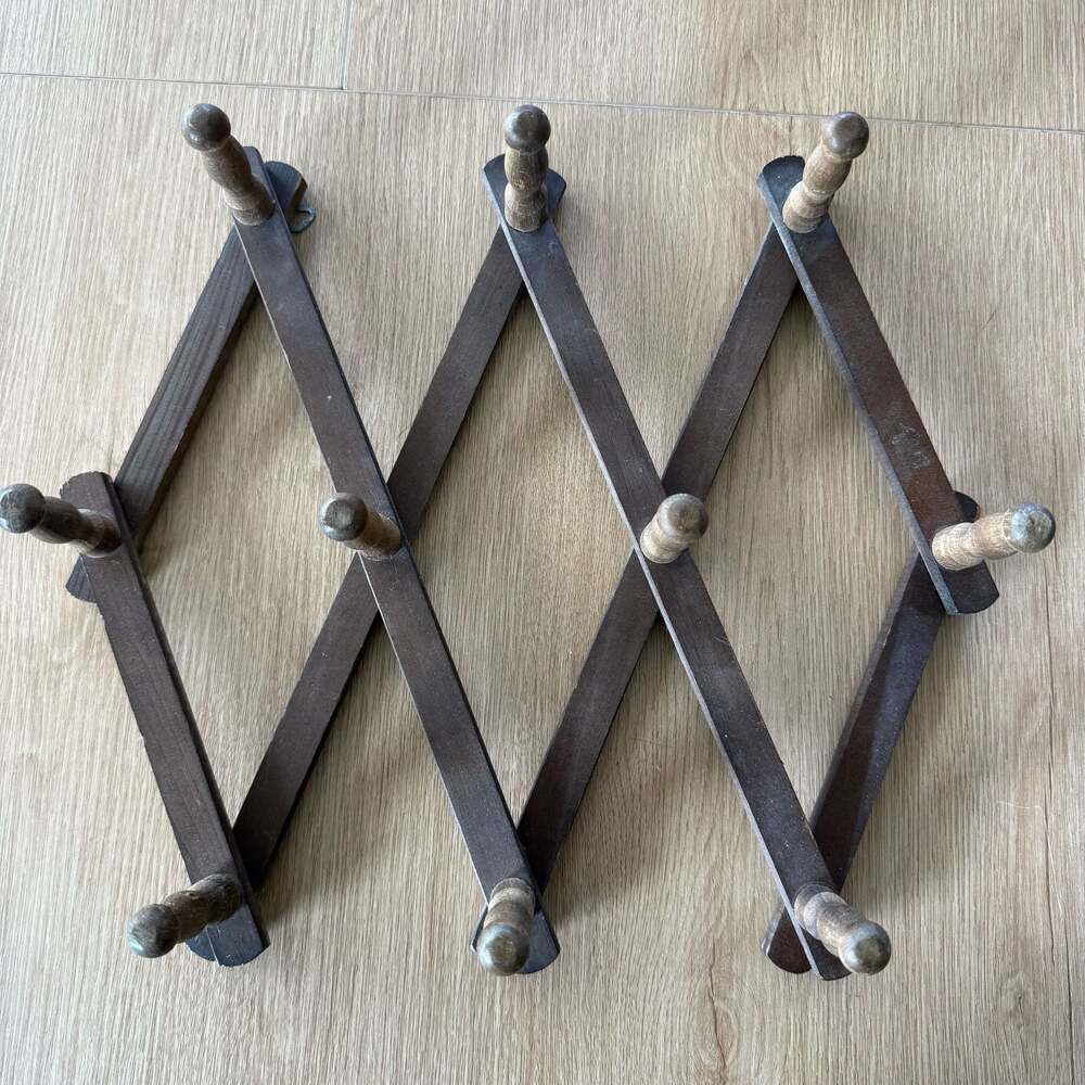 Vintage Wooden Accordion Wall Rack Expandable Peg Hook